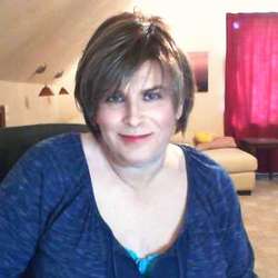 PaulaTGGirl's Chat & Dating Profile