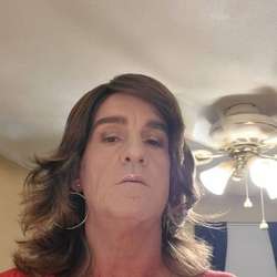 RachelRhodes's Chat & Dating Profile