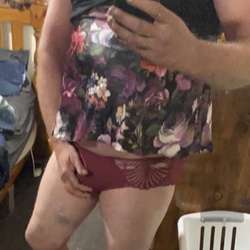 Skyezthelimit's Chat & Dating Profile