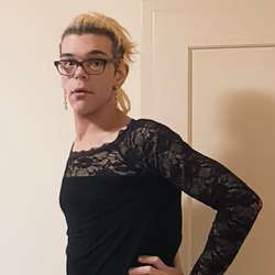 StefanIE89's Chat & Dating Profile
