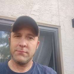 Subcool's Chat & Dating Profile