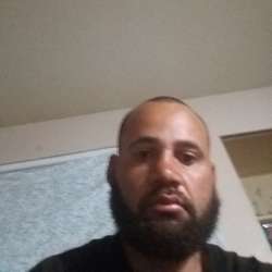 Toomuch33's Chat & Dating Profile