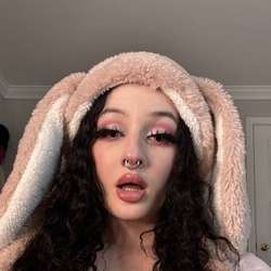 Tspicy0112's Chat & Dating Profile
