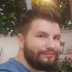 Victor95's Chat & Dating Profile