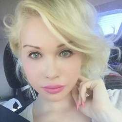 chrissykoxx's Chat & Dating Profile