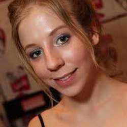 cindy300's Chat & Dating Profile