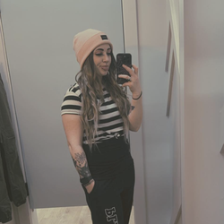 darkprincess44's Chat & Dating Profile