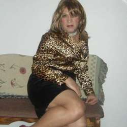 donnajoy80's Chat & Dating Profile