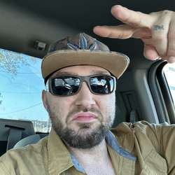 drewsmith's Chat & Dating Profile