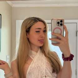 iammitchelle's Chat & Dating Profile