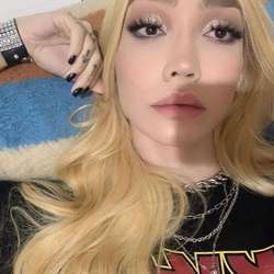 kruwiii's Chat & Dating Profile