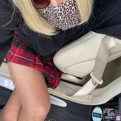 lisajonesxoxo's Chat & Dating Profile