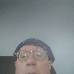 logan123's Chat & Dating Profile