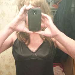 mindycd14424's Chat & Dating Profile