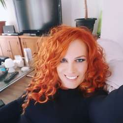 nicolesax's Chat & Dating Profile