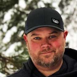 peteraus's Chat & Dating Profile