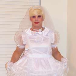 pinkheartpanties's Chat & Dating Profile