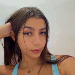tsstella's Chat & Dating Profile