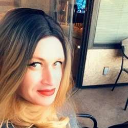 xdresstami's Chat & Dating Profile